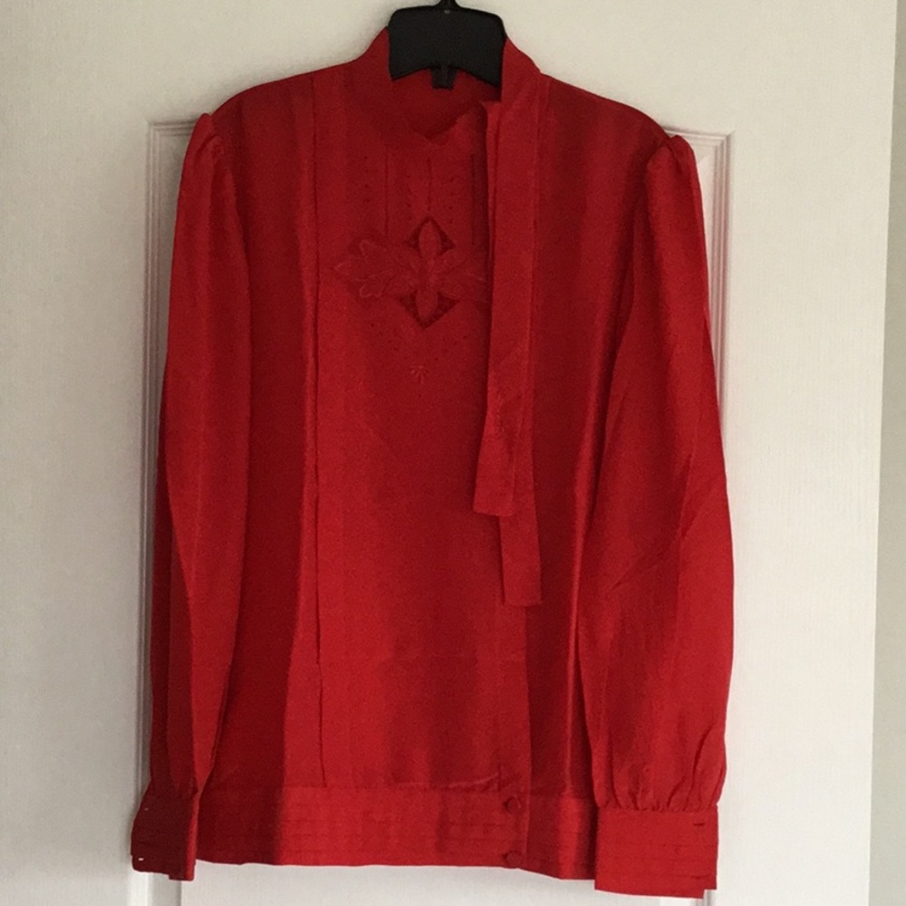 100% pure silk long sleeves blouse size M